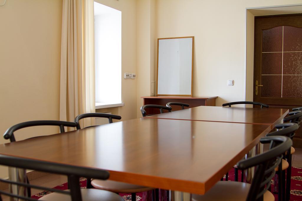 Raziotel Krzywy Róg Zewnętrze zdjęcie