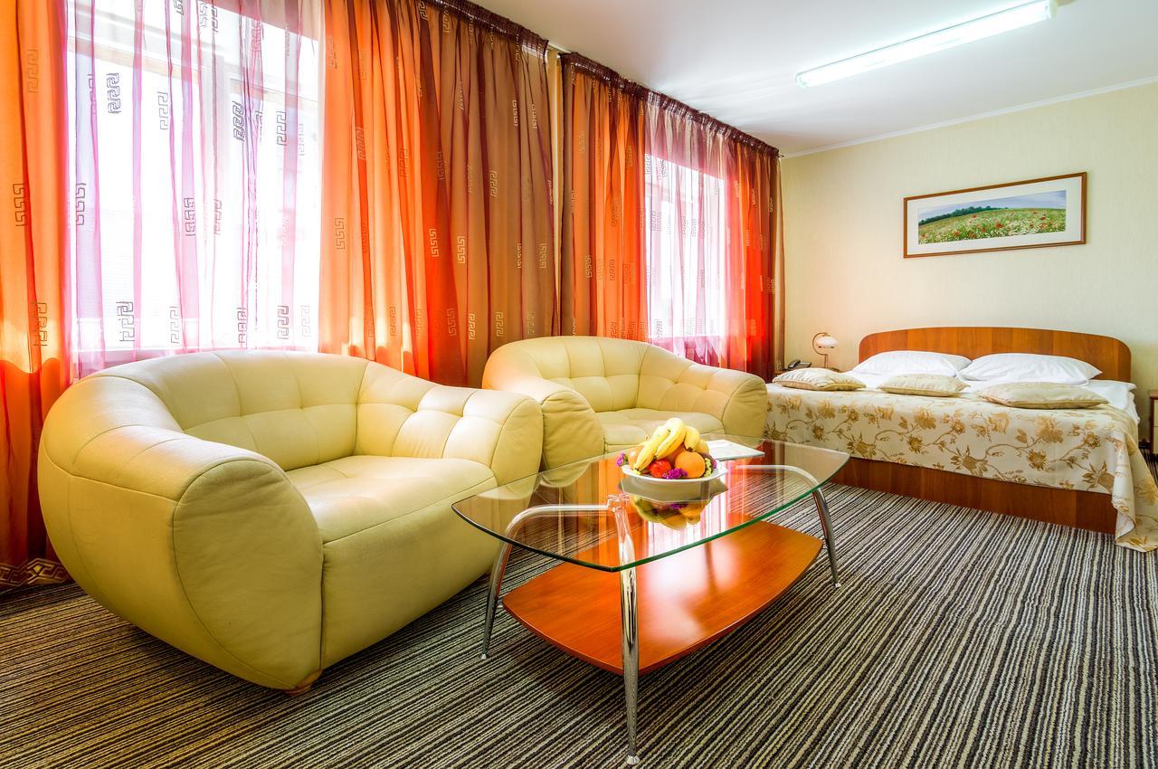 Raziotel Krzywy Róg Zewnętrze zdjęcie
